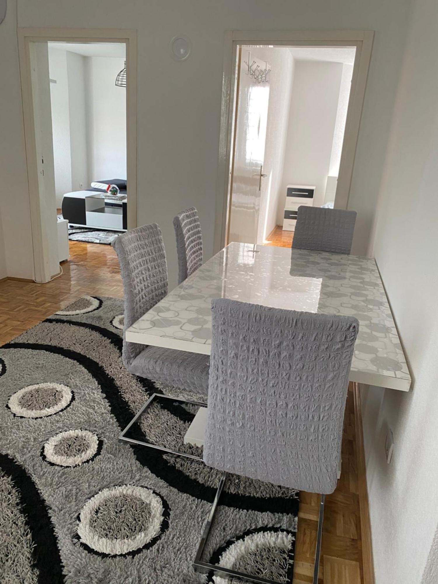 Vista Castle Apartment